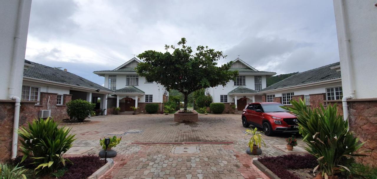 Hotel Ocean Jewels Grand Anse  Exterior foto